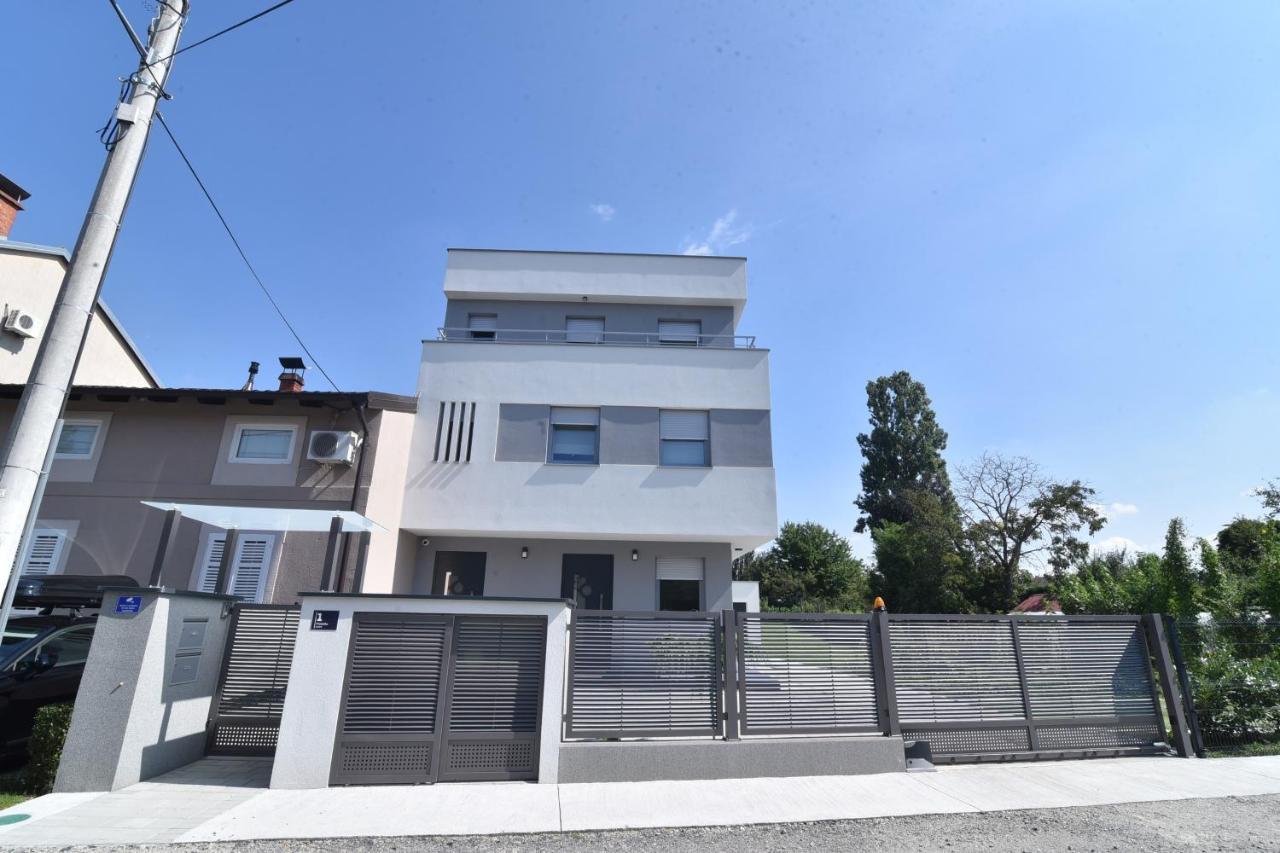 Mami Apartment *